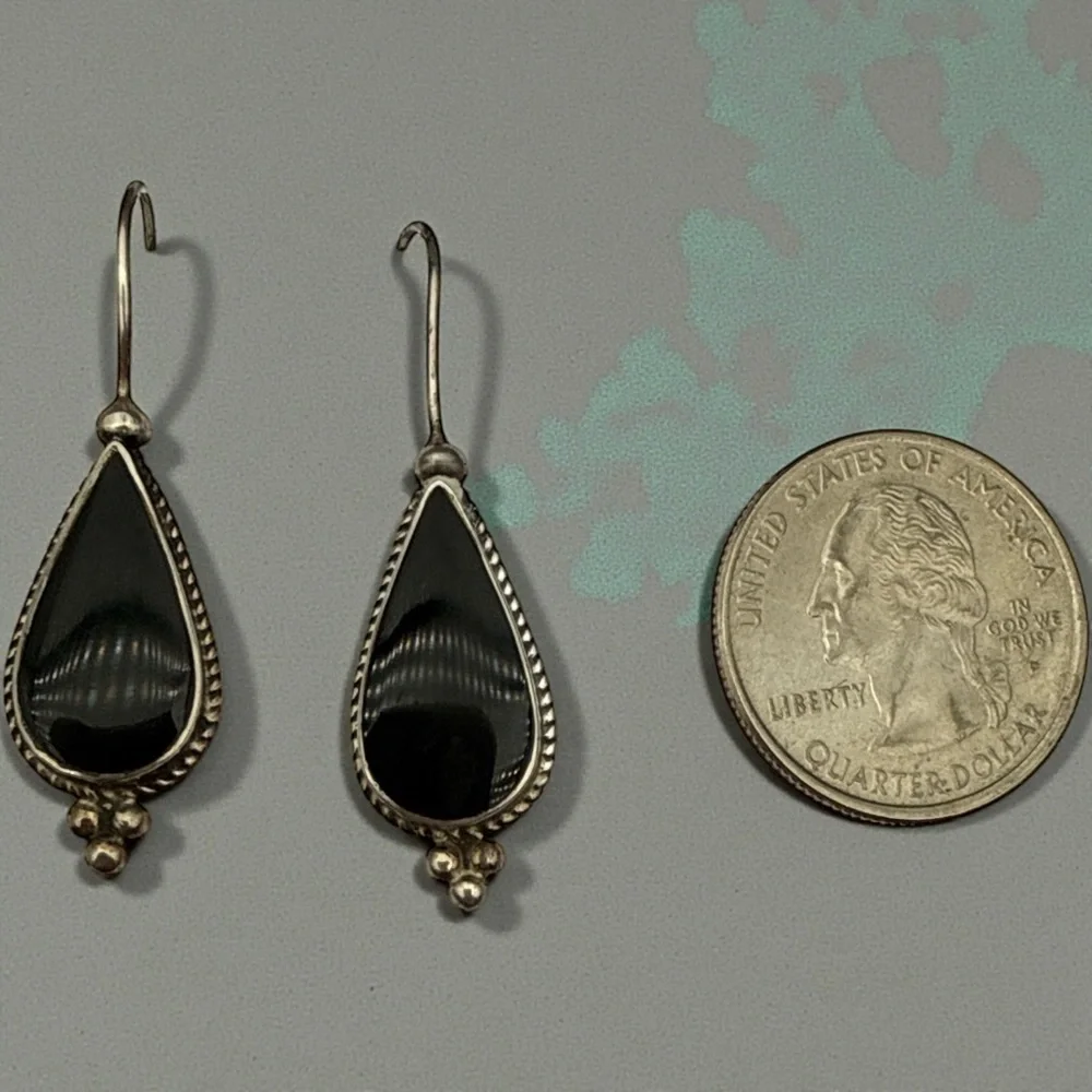 Black onyx Teardrop Earrings​ - Picture 4 of 5